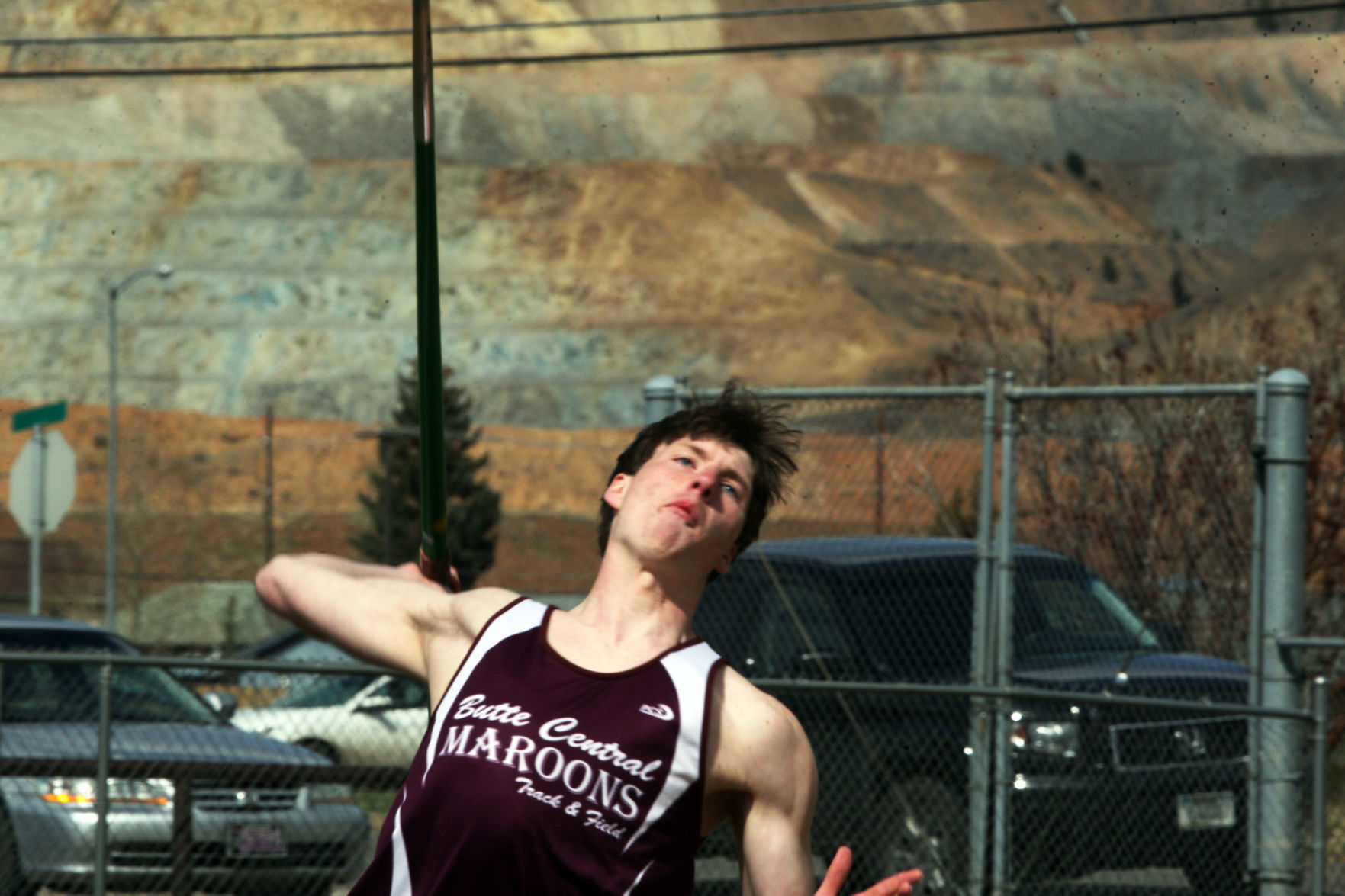 Cade Holter throws